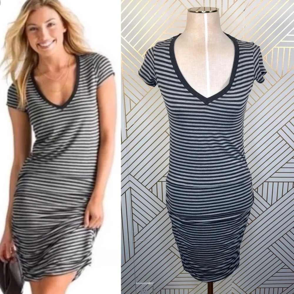 Athleta Topanga Dress in Gray Stripe V-Neckline